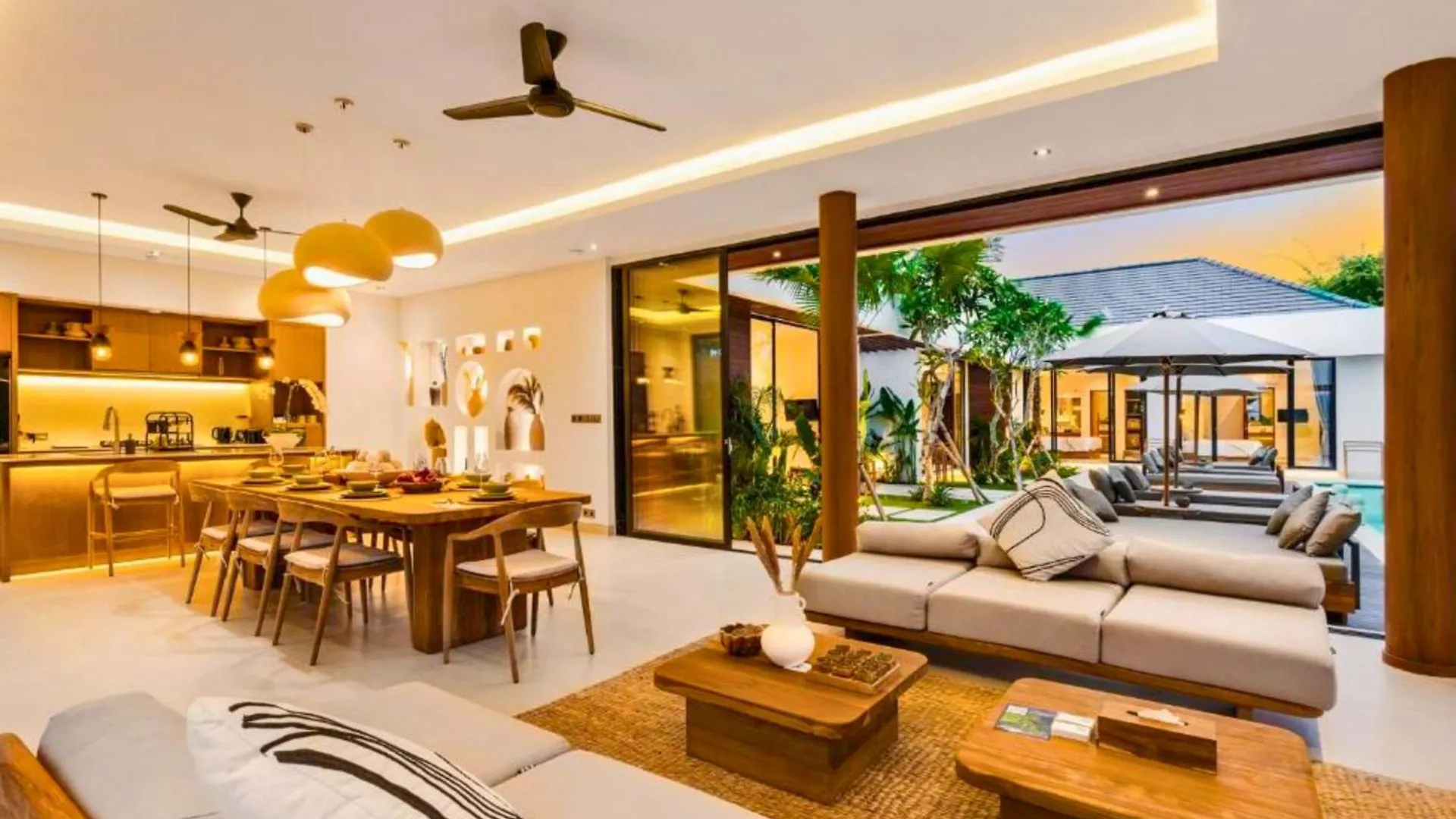 Madaharsa 4 Bedroom Private Pool Villa Zn203 Ubud