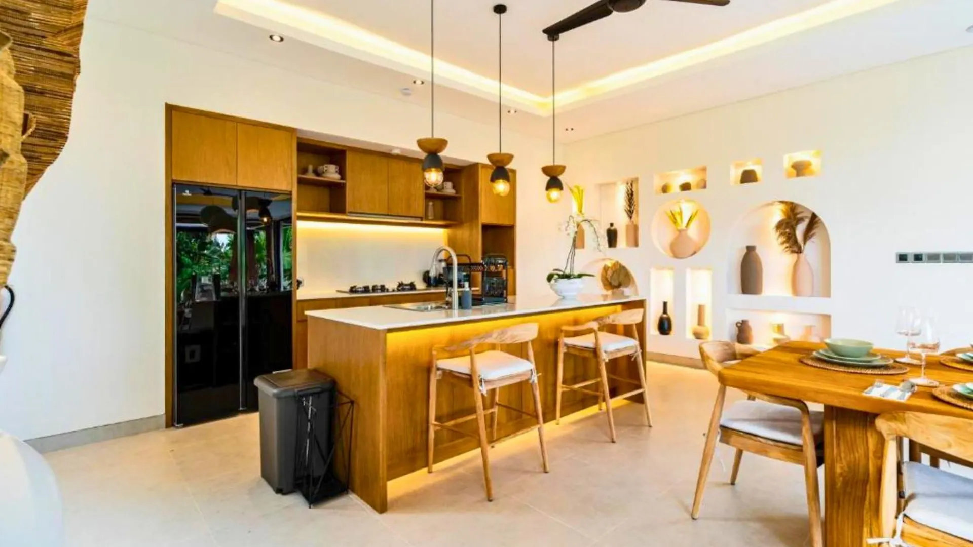 Madaharsa 4 Bedroom Private Pool Villa Zn203 Ubud