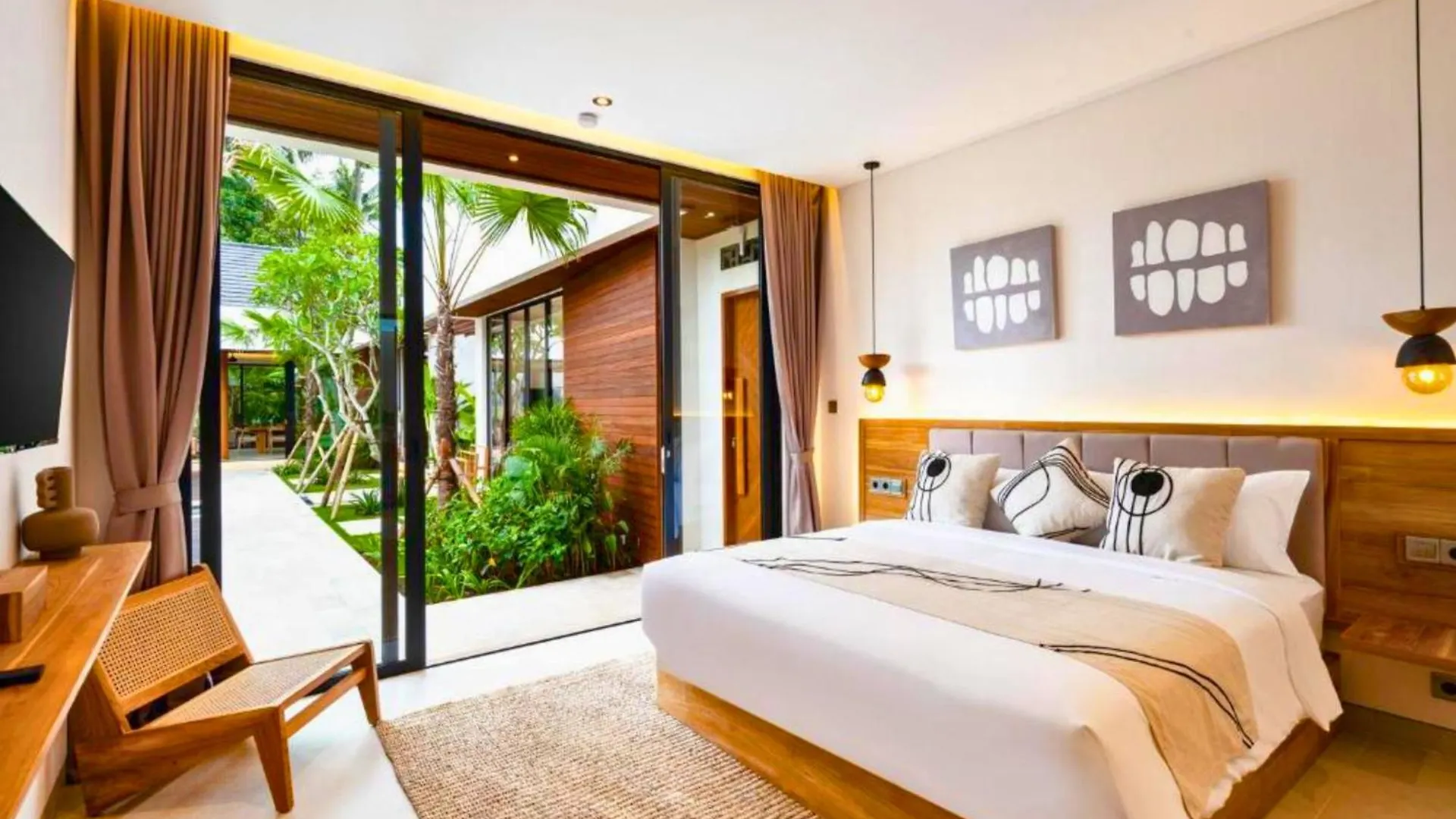 Madaharsa 4 Bedroom Private Pool Villa Zn203 Ubud